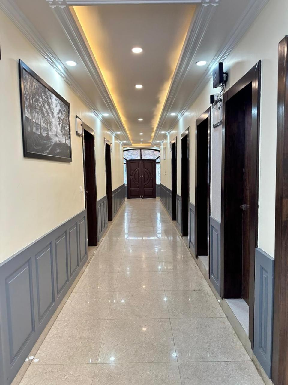 Srinagar Group Of Hotels エクステリア 写真